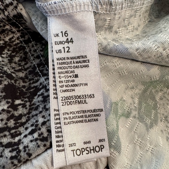TOPSHOP floral checkered‎ skirt, size 10   #s1109 - Picture 8 of 8